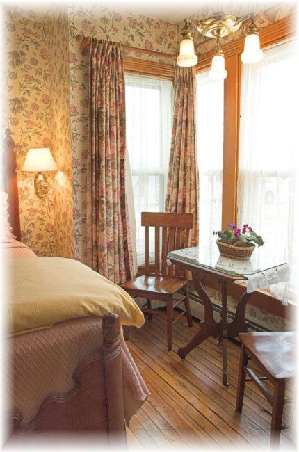 White Lace Inn Sturgeon Bay Oda fotoğraf
